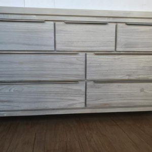 LOWBOY- SOLID PINE WOOD -WHITEWASH FINISH[A]