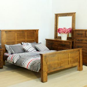 KING BEDROOM SUITE- 5PC - VINTAGE PINE- WOOD
